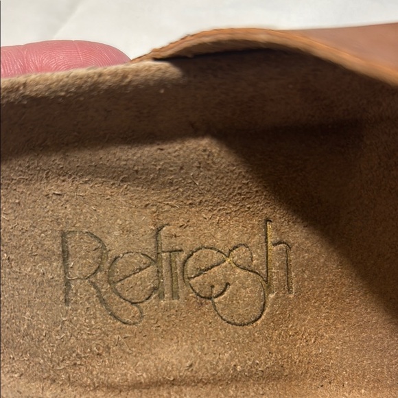 Brown Leather Toe Strap Footbed Buckle Strap Sandals - Picture 5 of 6